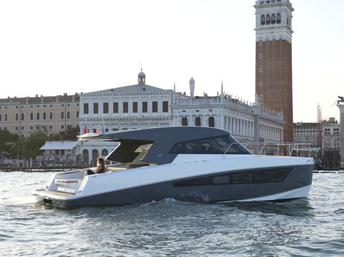 Cabin-Cruiser / Katamaran - M45 - MAKAI Yachts - Innenborder / zweimotorig / Open