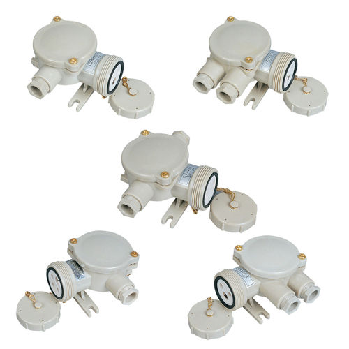 Wasserdichte elektrische Stecker / für Schiffe - CZS series - Zhejiang Bozhou Marine Electric Technology Co., Ltd. - für Boot / innen / Schutzabdeckung
