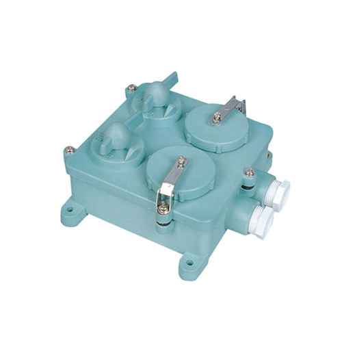 Wasserdichte elektrische Stecker / für Schiffe - IMPA 792832 - Zhejiang Bozhou Marine Electric Technology Co., Ltd. - für Boot / innen / mit Schalter