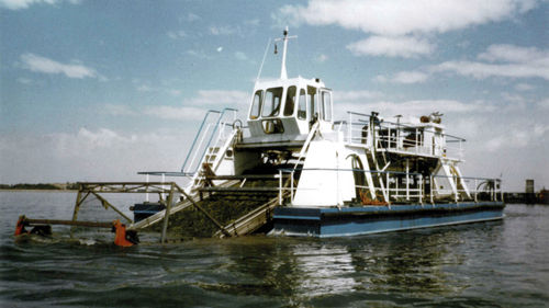 Arbeitsboot Berufsschiff - BARENA - Italdraghe - Algenernte-Boot / Katamaran / Innenborder
