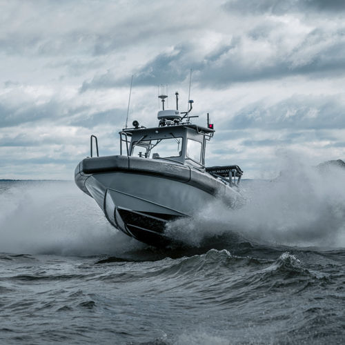 Patrouillenboot Berufsschiff - 850 - Kewatec - Außenborder