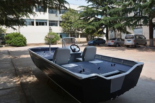Offenes Boot / Innenborder - FISHER 500 - Qingdao Allheart Marine Co., Ltd. - Open / mit Seitenkonsole / für Angelsport