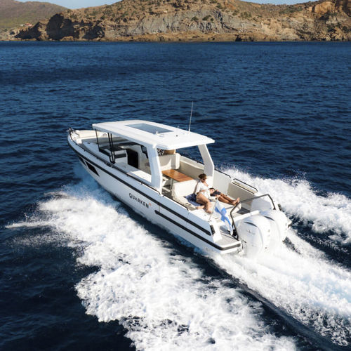 Express-Cruiser / Außenborder - 35 Grand Tourer - QUARKEN Boats - zweimotorig / Open / Softtop