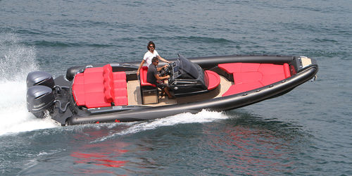 Außenborder-Schlauchboot - ADRENALINA 9.0 - Lomac - zweimotorig / halbstarr / mit Mittelkonsole