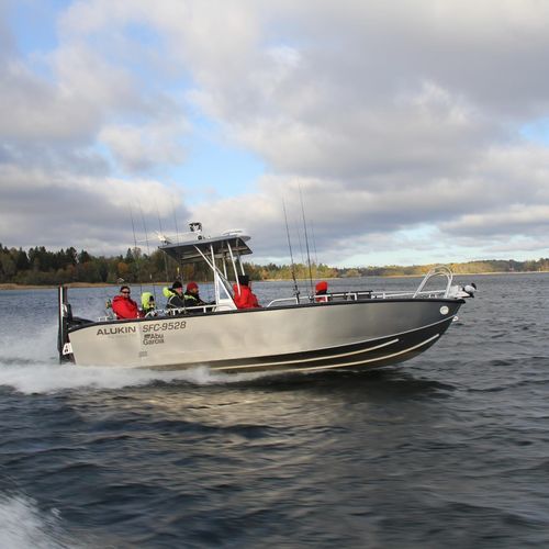 Angelboot für Tagesfahrten / Außenborder - 750 - ALUKIN - Open / mit Mittelkonsole / Sport