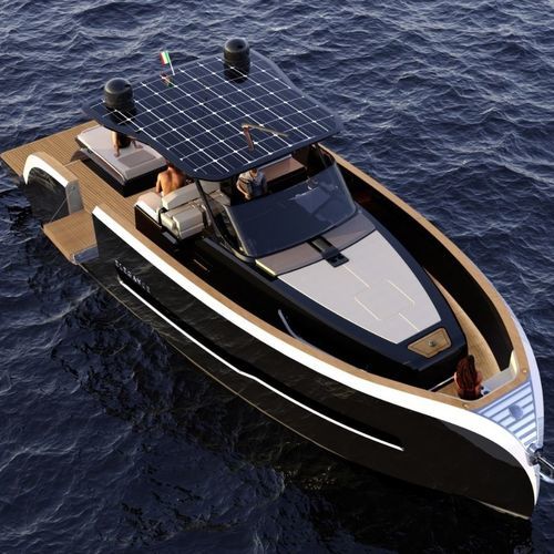 Express-Cruiser / Innenborder - ELEGANCE YACHTS