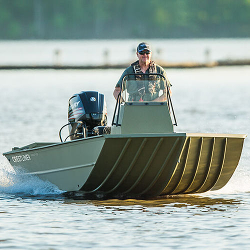 Jon-Boat / Außenborder - 1870 RETRIEVER FCC  - Crestliner - mit Mittelkonsole / Sportfischer / Aluminium