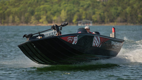 Bass-Boat / Außenborder - Lowe Favorite 198 - Lowe - mit Doppelkonsole / Open / Sportfischer