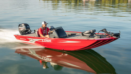 Bass-Boat / Außenborder - Skorpion 16 - Lowe - mit Seitenkonsole / Open / Sportfischer