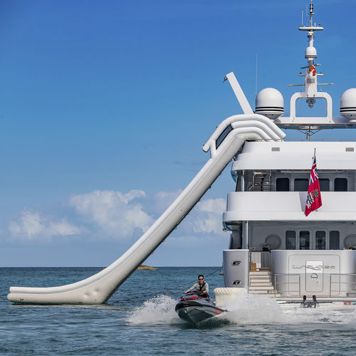 Rutschbahn-Wasserspielgerät - Yacht Slide 750cm - AquaBanas - für Yacht / aufblasbar