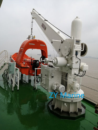 Davit für MOB-Boot - 14kN - Zhongyuan Ship Machinery Manufacture (Group) Co., - hydraulisch / schwenkbar