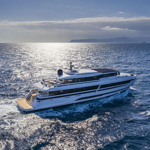 Superyacht für Kreuzfahrten - X130 - Extra Yachts - Raised Pilothouse / 5 Kabinen / 10 Kojen
