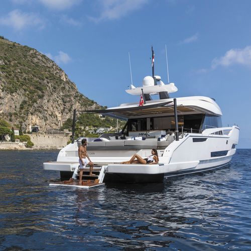 Motoryacht für Kreuzfahrten - EXTRA X86 Fast - Extra Yachts - Flybridge / IPS / GRP