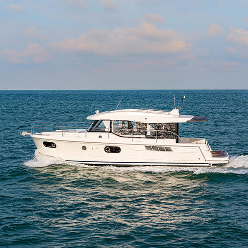 Innenborder-Trawler - Swift Trawler 41 Sedan - Bénéteau Motorboats - zweimotorig / mit Steuerhaus / max. 8 Personen