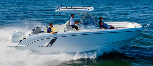 Cabin-Cruiser / Außenborder - Flyer 9 SPACEdeck - Bénéteau Motorboats - zweimotorig / Open / mit Mittelkonsole