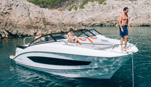 Express-Cruiser / Außenborder - Flyer 10 - Bénéteau Motorboats - zweimotorig / Open / mit Doppelkonsole