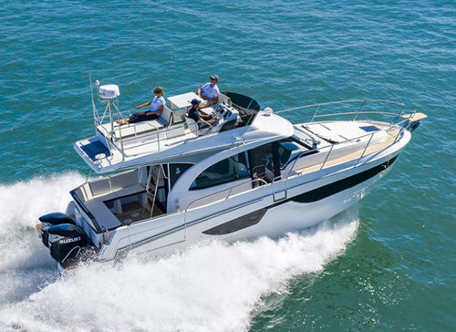 Express-Cruiser / Außenborder - Antares 11 FLY - Bénéteau Motorboats - zweimotorig / Flybridge / max. 8 Personen