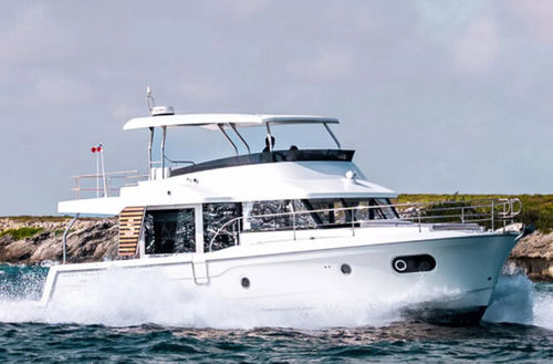 Innenborder-Trawler - Swift Trawler 48 - Bénéteau Motorboats - zweimotorig / Flybridge / Sportfischer