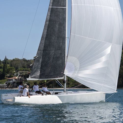 Küstenfahrten-Segelboot - C 32 - COMUZZI yachts s.r.l.s - Daysailer / Regatta / Regatta-Kielboot