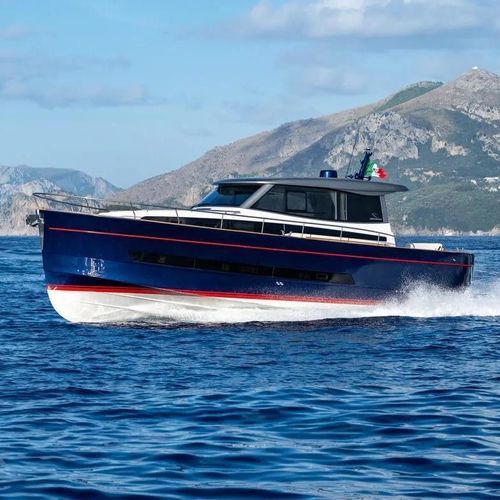 Express-Cruiser / Innenborder - 48 - APREAMARE - zweimotorig / Hardtop / Shaft-Drive