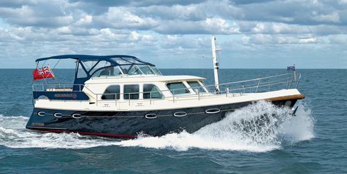 Express-Cruiser / Innenborder - Privilege - Aquanaut - Flybridge / Kanal