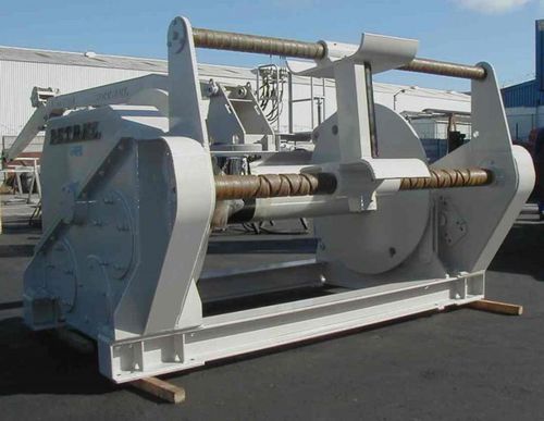 Winde für Schiffe - TW-110-NSAB-SI2(800) - Petrel International - Schlepp / Hydraulikmotor / zwei Trommeln