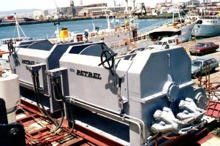 Winde für Schiffe - 28178 - Petrel International - Anker / Hydraulikmotor / Einzeltrommel