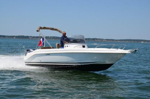 Außenborder-Konsolenboot - Cap-Ferret 702 - B2 marine - mit Mittelkonsole / max. 6 Personen / max. 9 Personen
