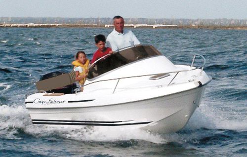 Außenborder-Daycruiser - Cap-Ferret 472 - B2 marine - Open / mit Mittelkonsole / max. 5 Personen