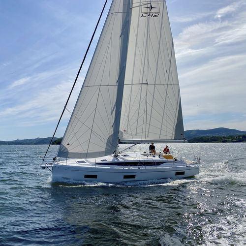 Segelboot für Kreuzfahrten - C42 - BAVARIA YACHT - 3 Kabinen / 2 Kabinen / Bugspriet
