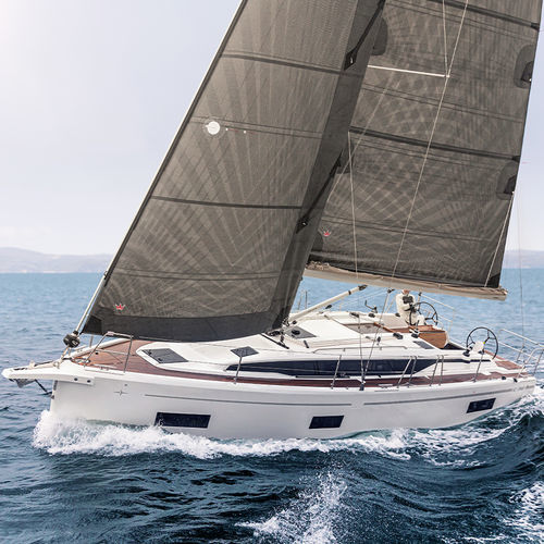 Segelboot für Kreuzfahrten - C38E  - BAVARIA YACHT - 2 Kabinen / 3 Kabinen / Bugspriet