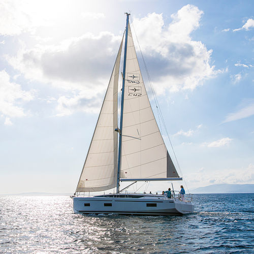 Segelboot für Kreuzfahrten - C42E  - BAVARIA YACHT - 2 Kabinen / 3 Kabinen / Bugspriet