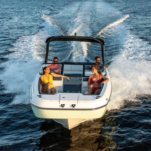 Deck-Boat / Innenborder - DX2250 - Bayliner - mit Doppelkonsole / Open / Bowrider