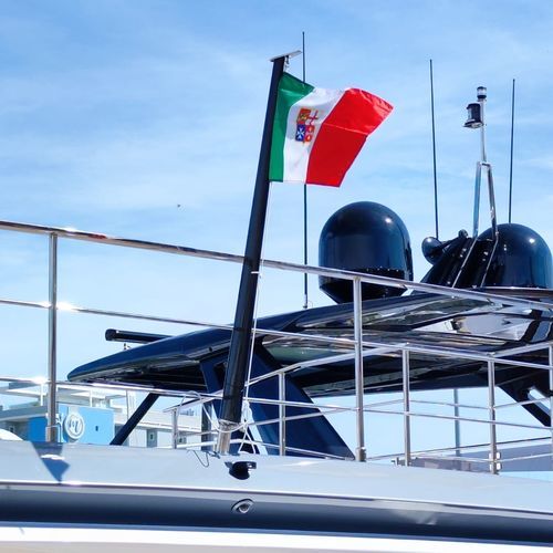 Fahnenhalter für Yacht - LA LUCENTE INOX - Carbon