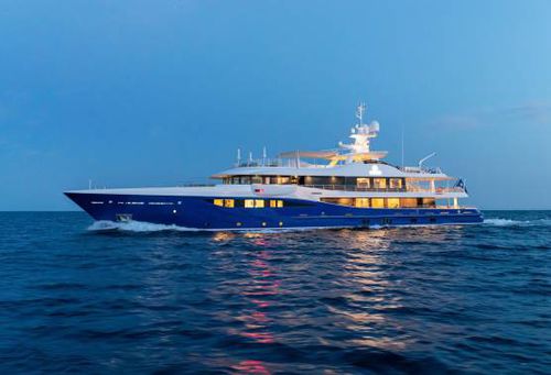 Megayacht für Kreuzfahrten - NOMAD - Amels - Raised Pilothouse / nach Maß
