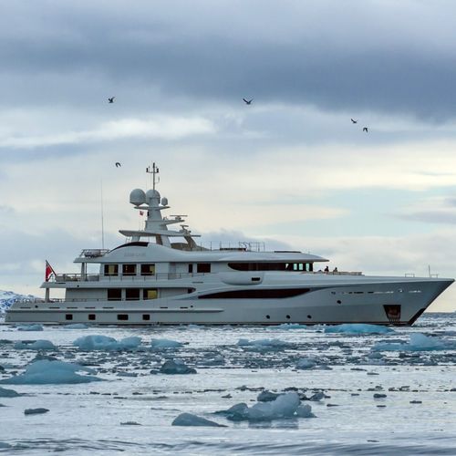 Megayacht für Kreuzfahrten - KAMALAYA - Amels - mit Steuerhaus / Stahl / mit Helikopterdeck