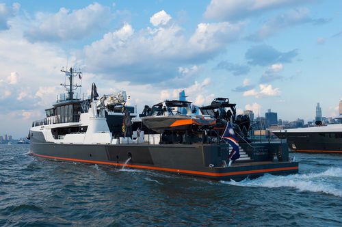 Megayacht für Kreuzfahrten - GENE CHASER - Amels - mit Steuerhaus / nach Maß