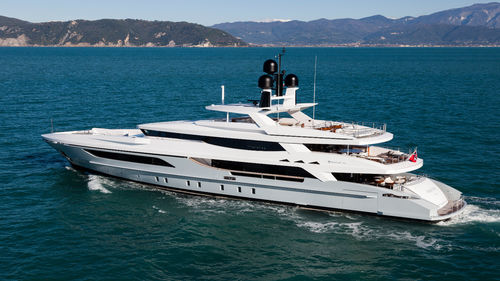 Megayacht für Kreuzfahrten - ONLY ONE - Baglietto spa - mit Steuerhaus / 5 Kabinen / Stahl