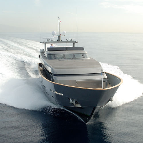 Superyacht für Kreuzfahrten - PERCAL - Baglietto spa - Flybridge / 4 Kabinen / Gleiter