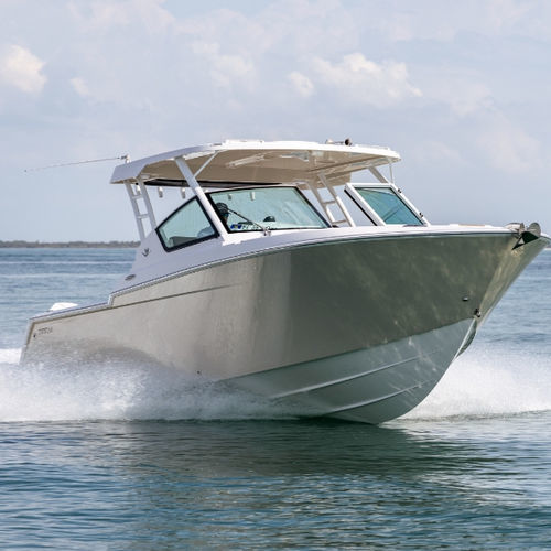 Außenborder-Runabout - 28XC - Bertram - zweimotorig / mit Doppelkonsole / Bowrider