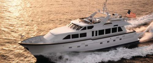Motoryacht für Kreuzfahrten - EVELYN-U - Burger Boat Company - Flybridge / Verdränger Rumpf / nach Maß