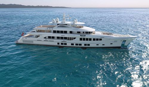 Megayacht für Kreuzfahrten - 180 - Burger Boat Company - Raised Pilothouse / mit Pool / nach Maß