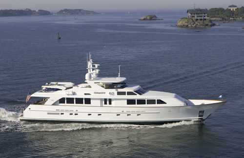 Superyacht für Kreuzfahrten - TENACITY - Burger Boat Company - klassisch / Flybridge / 5 Kabinen