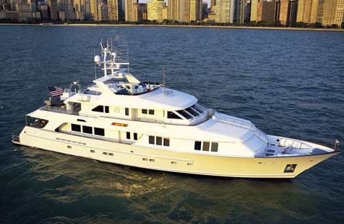 Superyacht für Kreuzfahrten - SIS W - Burger Boat Company - klassisch / Flybridge / 4 Kabinen