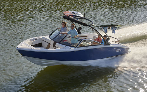 Innenborder-Runabout - CS23 SURF - Cobalt Boats - mit Doppelkonsole / Bowrider / Wakeboard