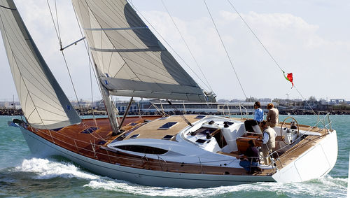 Segelyacht für Fahrten- und Regattasegeln - COMET 52 RS - Comar Yachts - 3 Kabinen / 5 Kabinen / 6 Kojen