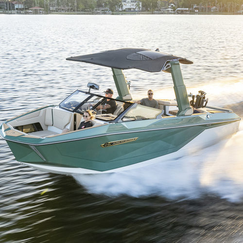 Wakeboard-Runabout - G23 - Nautique Boat Company - Innenborder / mit Doppelkonsole / Bowrider