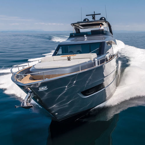 Motoryacht für Kreuzfahrten - Settantotto 78 - Cranchi - klassisch / Flybridge / IPS