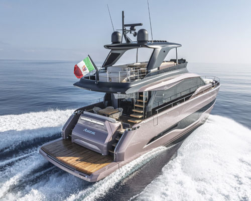Motoryacht für Kreuzfahrten - Sessantadue 62 - Cranchi - Flybridge / 3 Kabinen