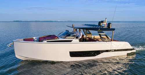 Express-Cruiser / Innenborder - A46 - Cranchi - zweimotorig / Open / mit Doppelkonsole